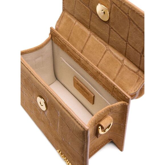 Jacquemus Women's Le Chiquito Moyen Boucle Tote Bag - Picture 4 of 5